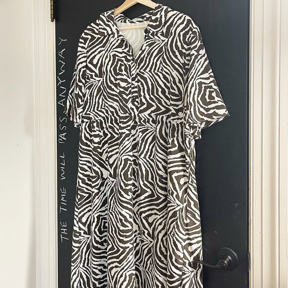 WRAY Dorian Dress / Chocolate Zebra Swirl - Picture 1 of 4